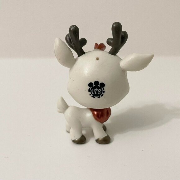 Littlest Pet Shop LPS Antlers Tuktu 31 Reindeer - Picture 3 of 11
